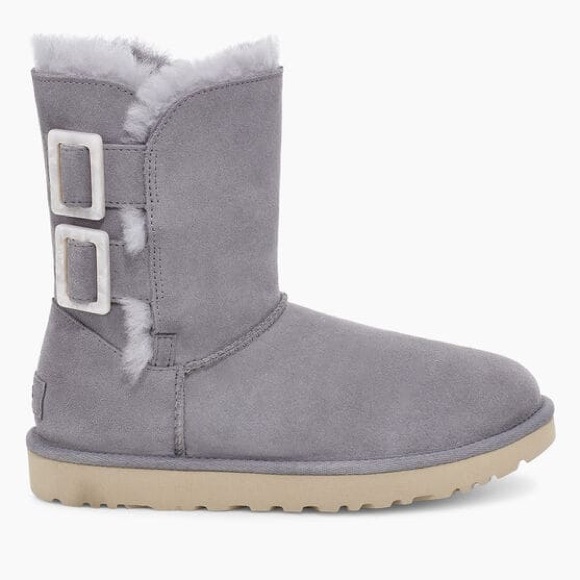 UGG BAILEY FASHION BUCKLE CLASSIC SHORTS B… - Picture 4 of 8